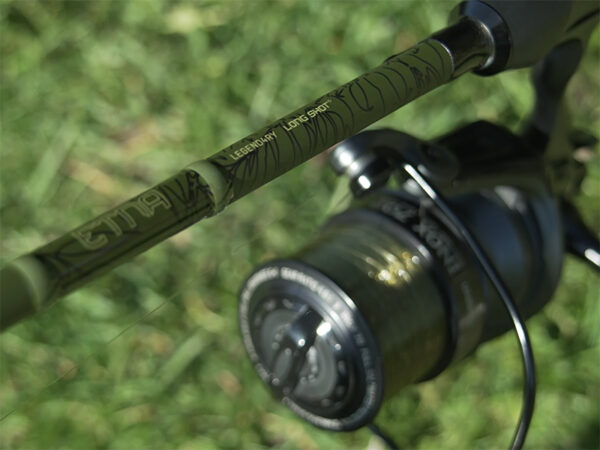 Delphin ETNA Camo LongSHOT+360cm/3,35lbs/2 Teile – Bild 9